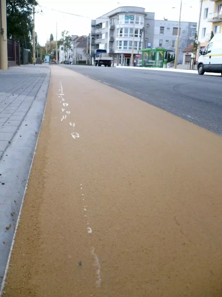 Barwiony asfalt Ferroxon 510 lepiszcze jasne